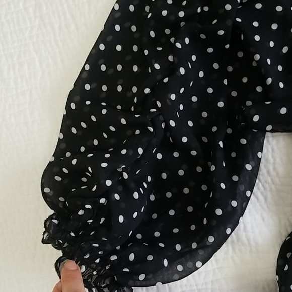 Polka dotted blouse - Picture 5 of 5